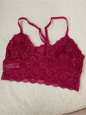 Marilyn Monroe Floral Lace Bralette - Fuchsia